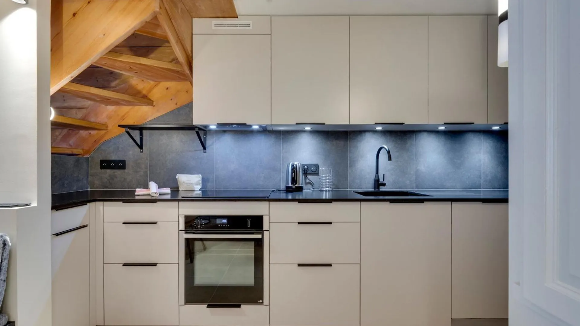 Apartment Duplex Confortable Au Coeur De Tignes Val Claret, 3 Chambres, Proche Centre Et Navettes - Fr-1-641-14 France